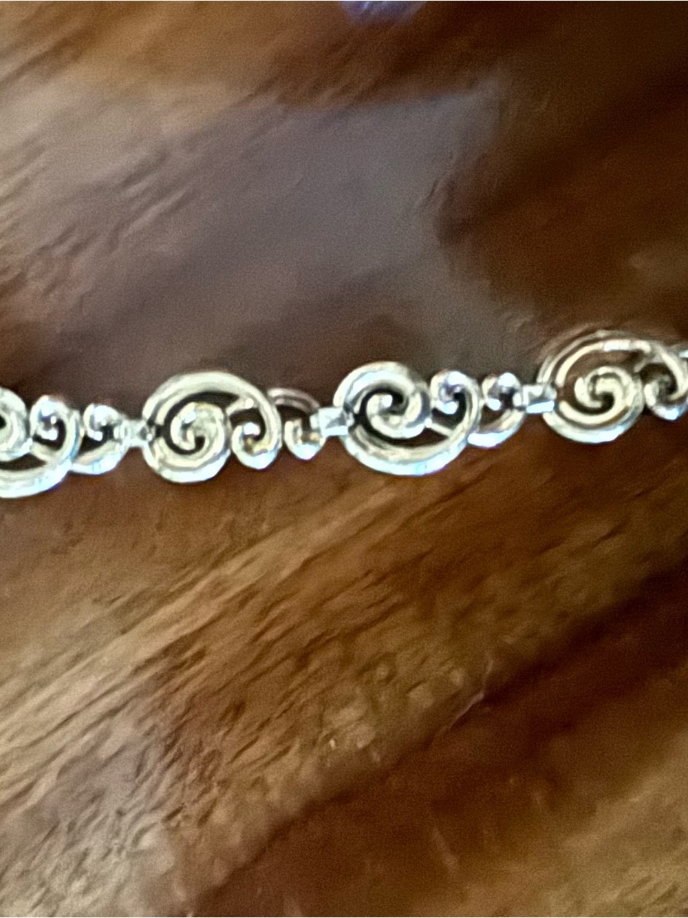 Mid century 1/20 12K GF Yellow signed Swirl Link Bracelet
